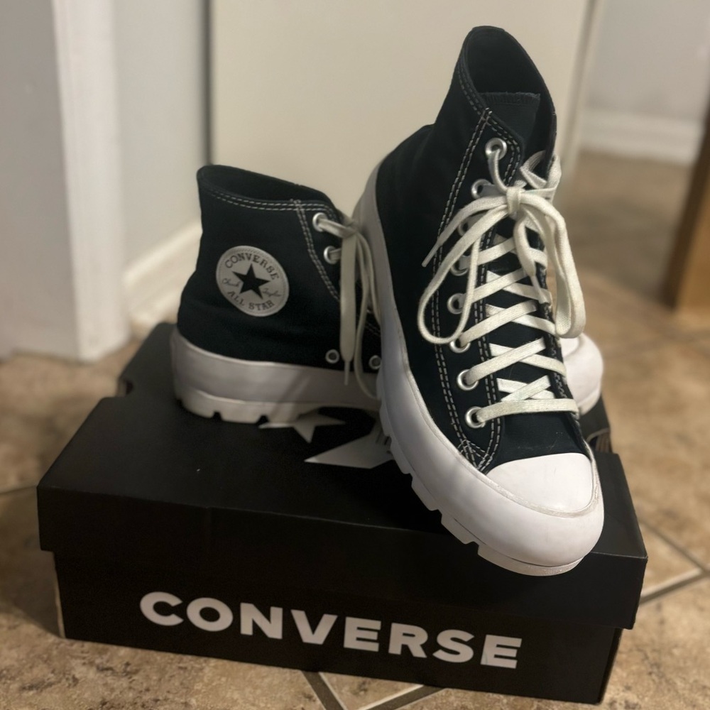 Converse Women's Chuck Taylor All Star Lugged Hi Sneakers